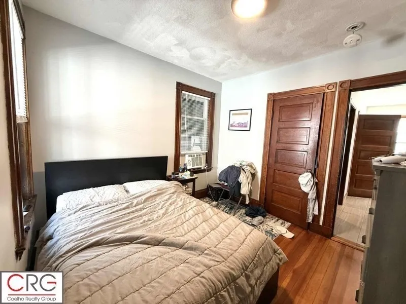 3 bed, 1 bath apartment for rent at 85 Beacon St Unit 3, Ward Two — photo 17 of 25