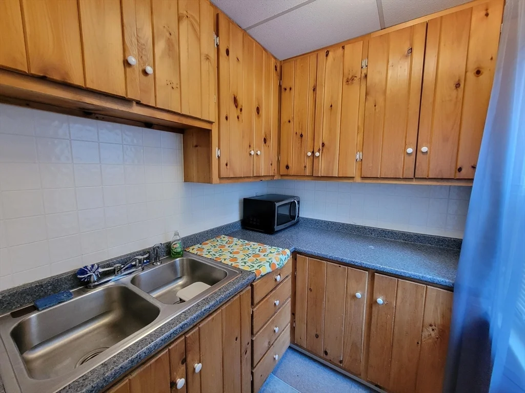 2 bed, 1 bath apartment for rent at 85 Boyce St Unit 1, Auburn — photo 13 of 26