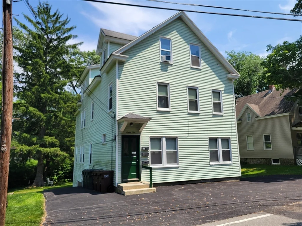 2 bed, 1 bath apartment for rent at 85 Boyce St Unit 1, Auburn — photo 1 of 26