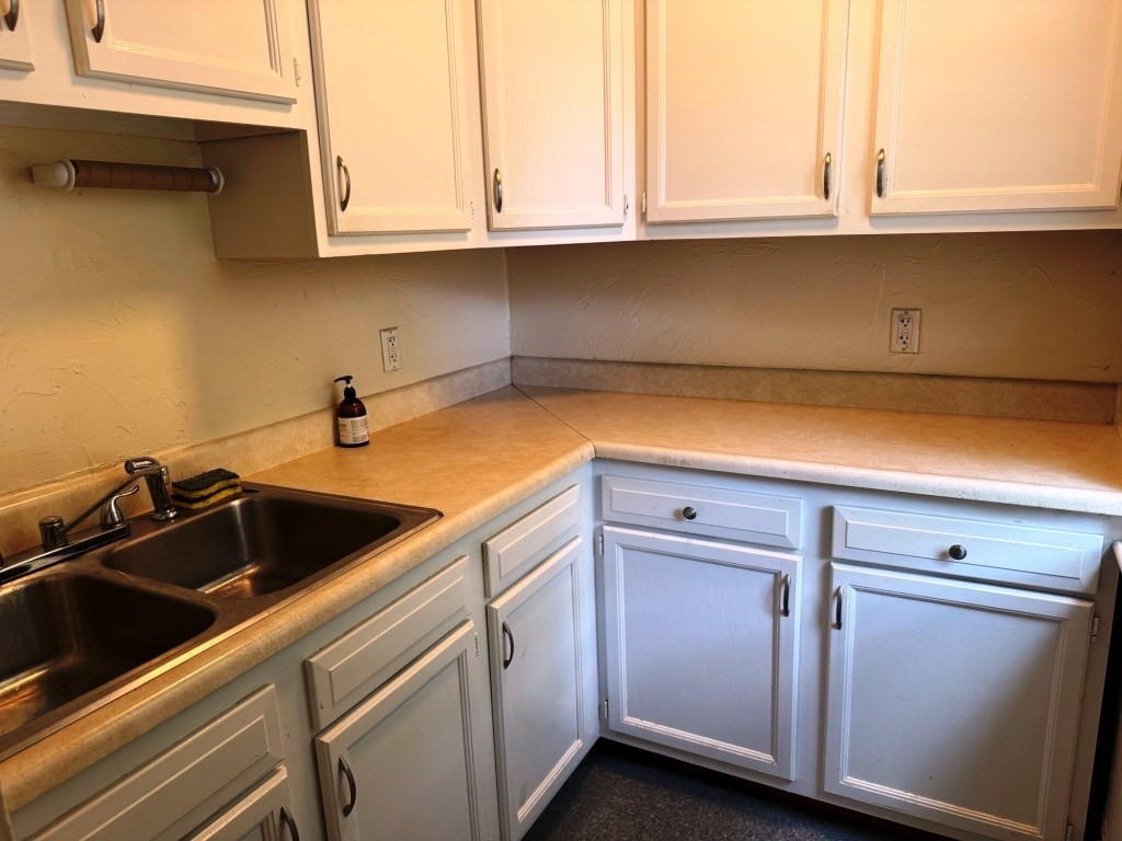 2 bed, 1 bath apartment for rent at 85 Boyce St Unit 2, Auburn — photo 6 of 21