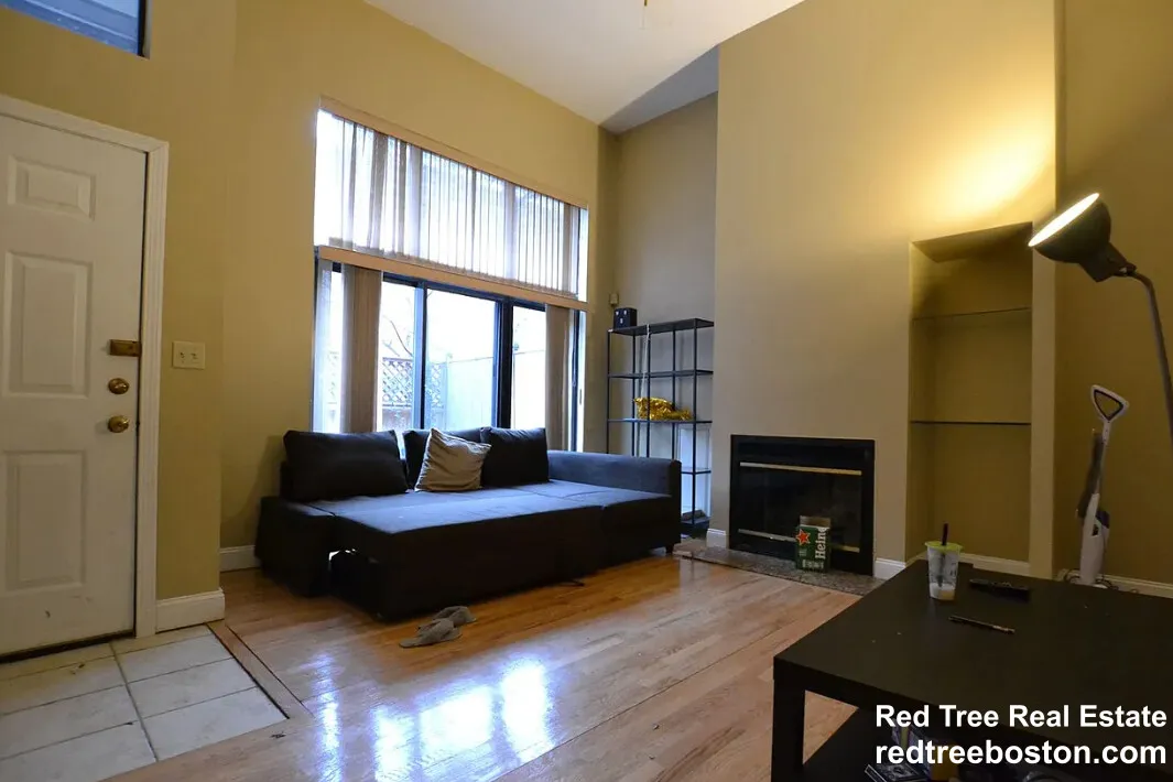 3 bed, 2 bath apartment for rent at 85 Brainerd Rd Unit 1, Brighton