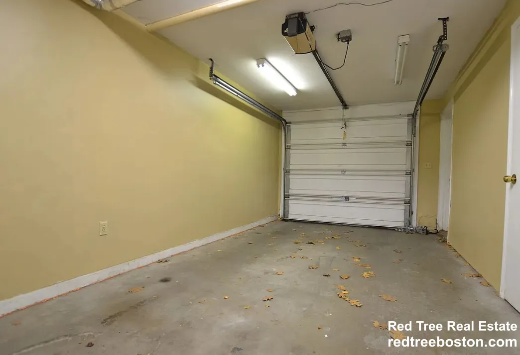 3 bed, 2 bath apartment for rent at 85 Brainerd Rd Unit 1, Brighton — photo 17 of 23
