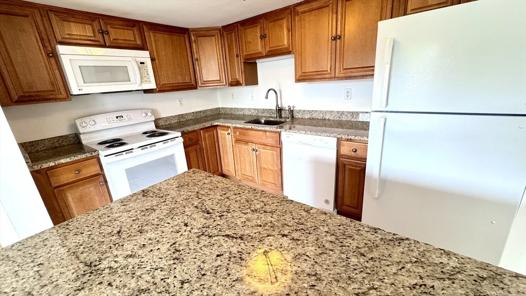 2 bed, 2 bath apartment for rent at 85 Brainerd Rd Unit 404, Allston — photo 2 of 15