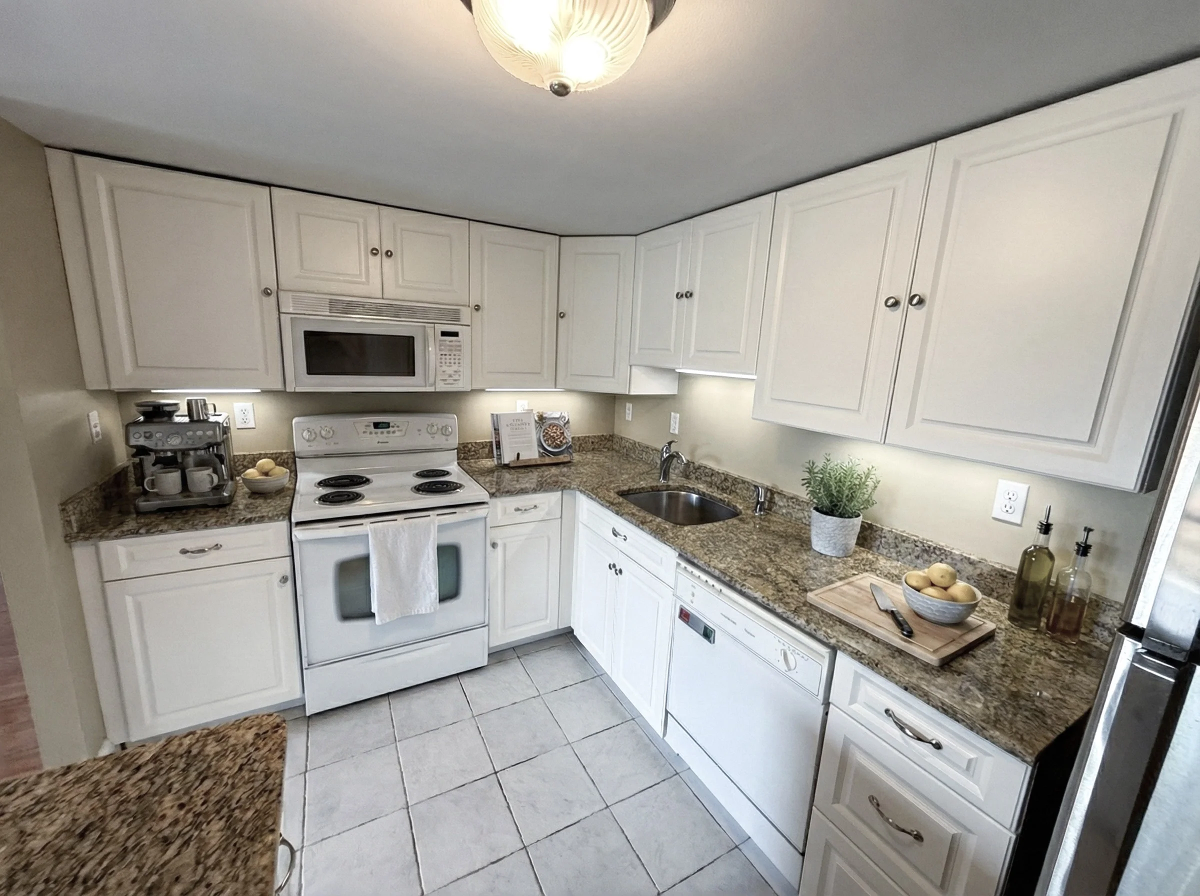 2 bed, 2 bath apartment for rent at 85 Brainerd Rd Unit 406, Brighton — photo 3 of 30