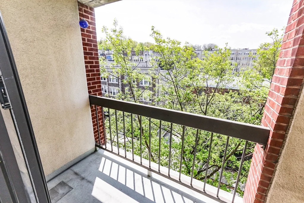 2 bed, 2 bath apartment for rent at 85 Brainerd Rd Unit 512, Allston — photo 21 of 21