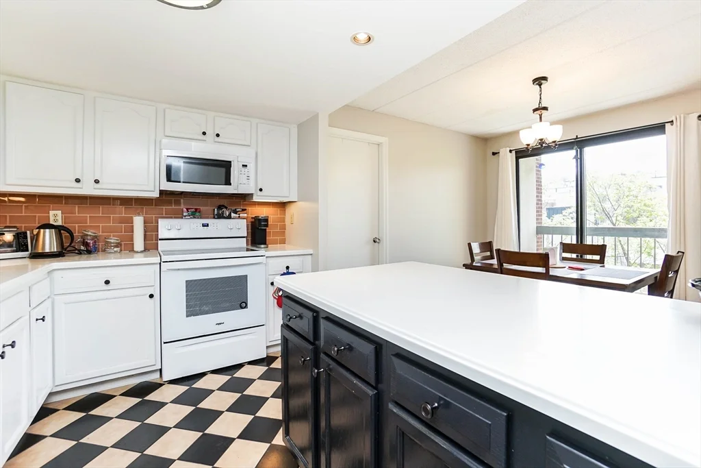2 bed, 2 bath apartment for rent at 85 Brainerd Rd Unit 512, Allston — photo 11 of 21