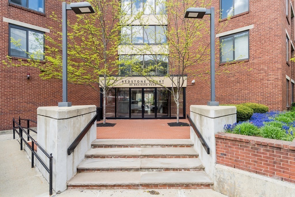 2 bed, 2 bath apartment for rent at 85 Brainerd Rd Unit Apt 607, Allston — photo 1 of 24