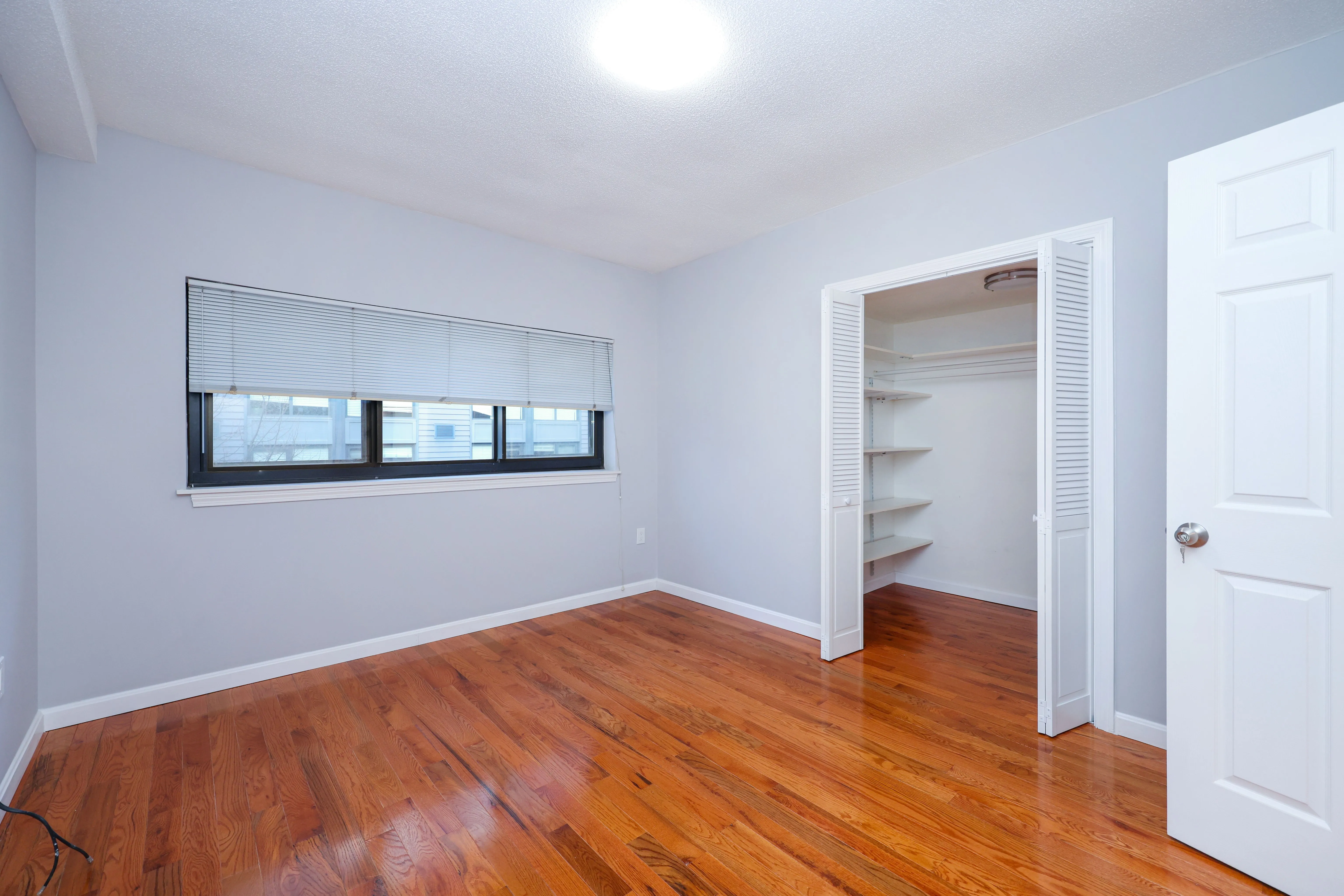 4 bed, 3.5 bath apartment for rent at 85 Brainerd Rd Unit T8, Brighton — photo 4 of 29