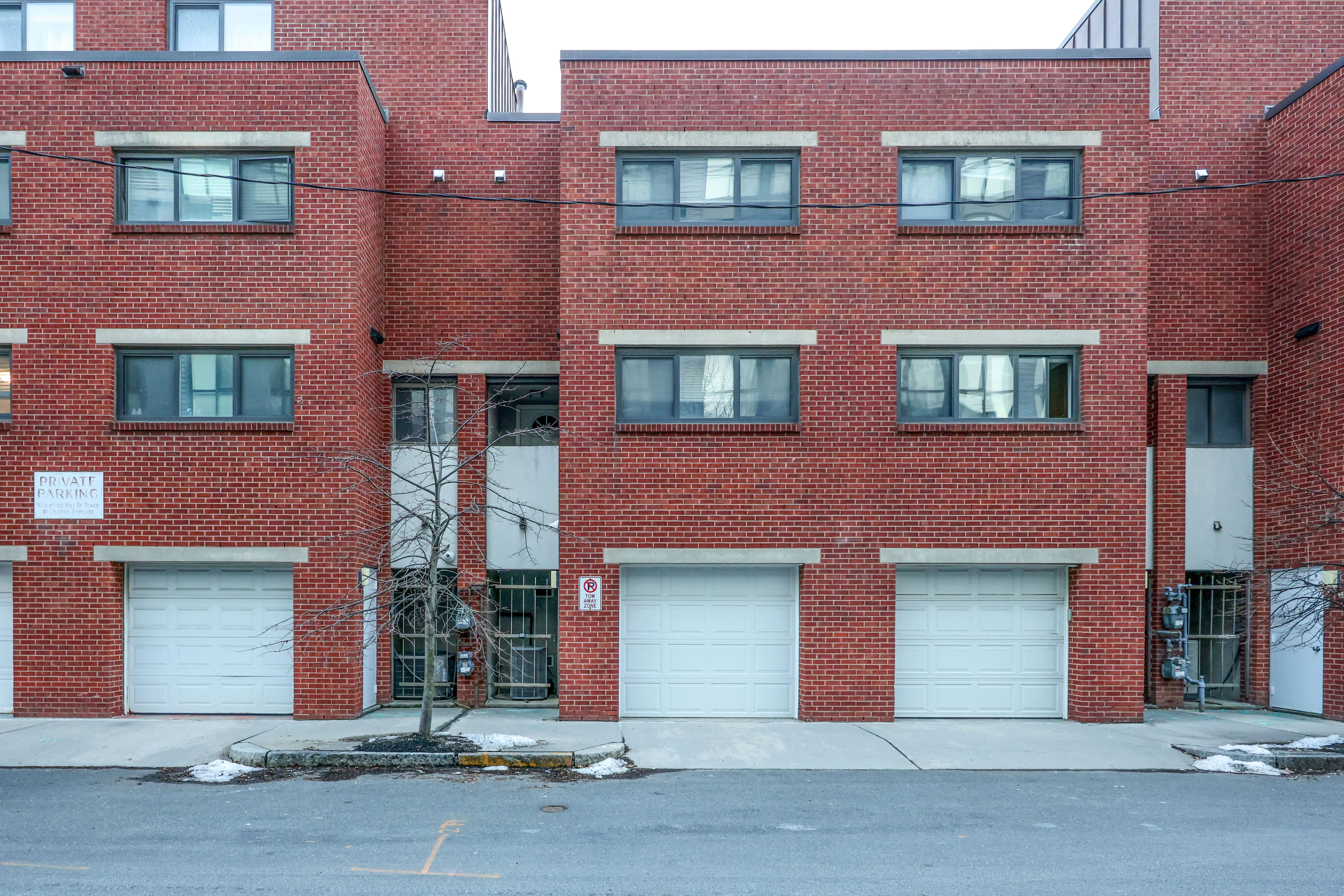 4 bed, 3.5 bath apartment for rent at 85 Brainerd Rd Unit T8, Brighton — photo 21 of 29
