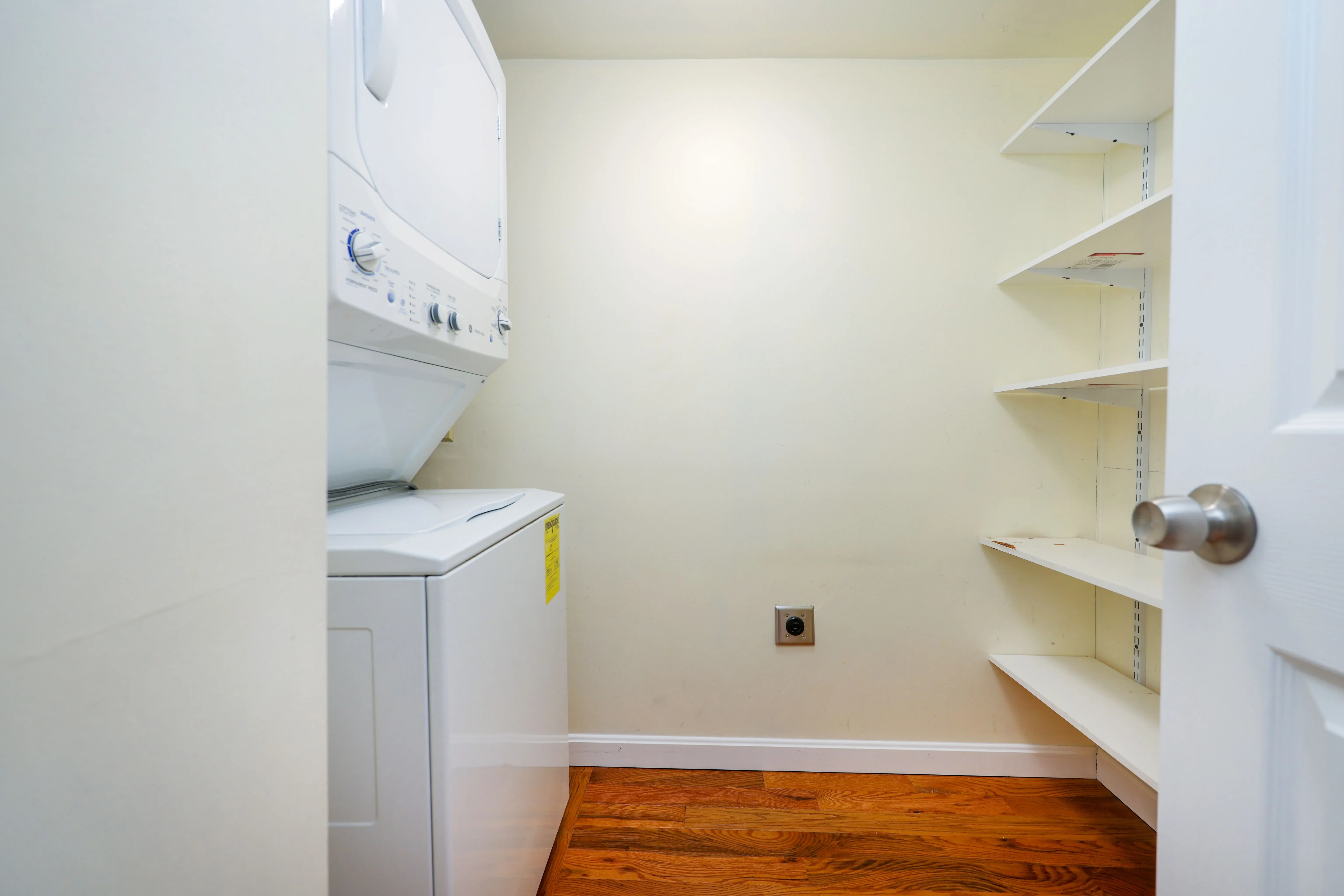 4 bed, 3.5 bath apartment for rent at 85 Brainerd Rd Unit T8, Brighton — photo 5 of 29