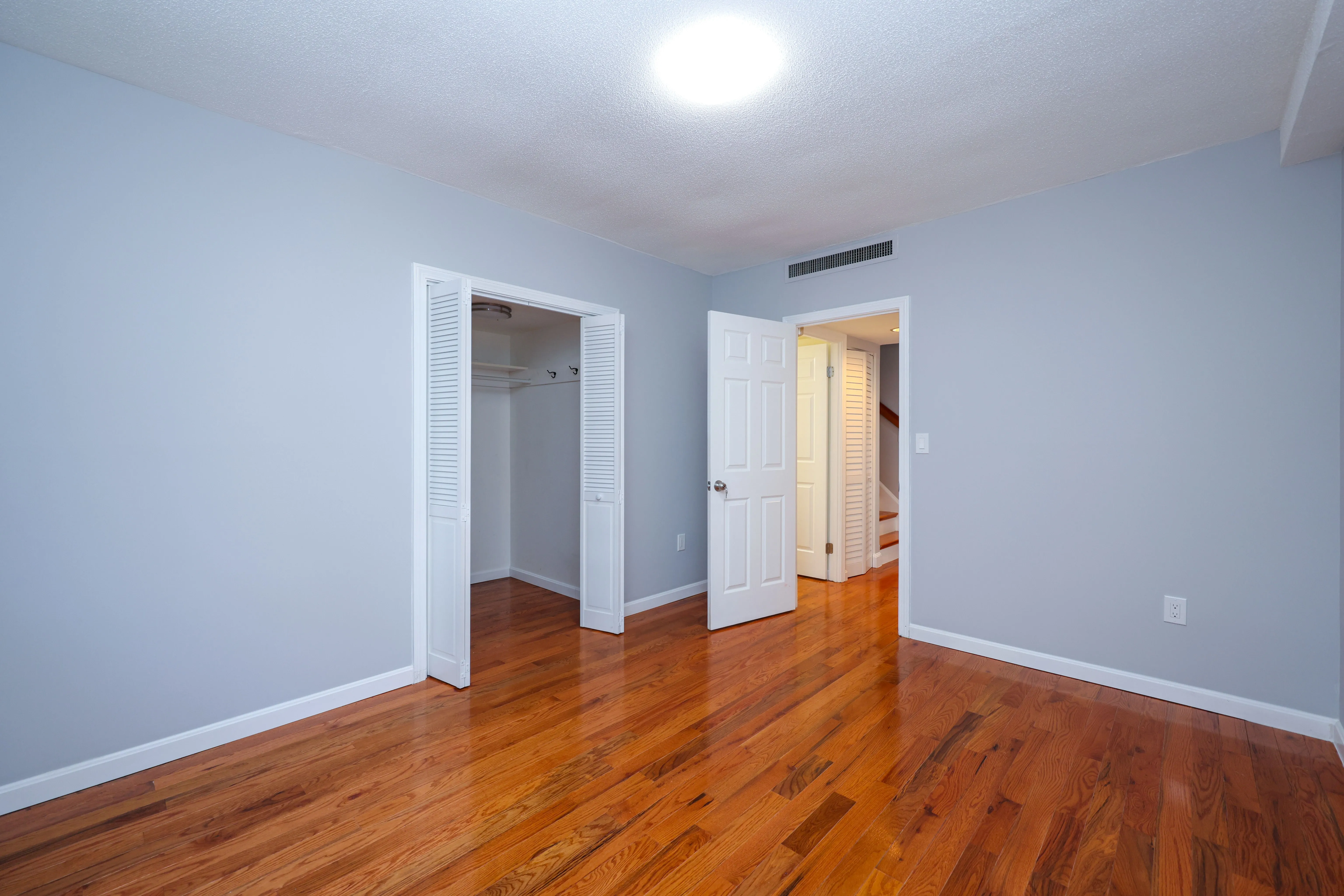 4 bed, 3.5 bath apartment for rent at 85 Brainerd Rd Unit T8, Brighton — photo 3 of 29