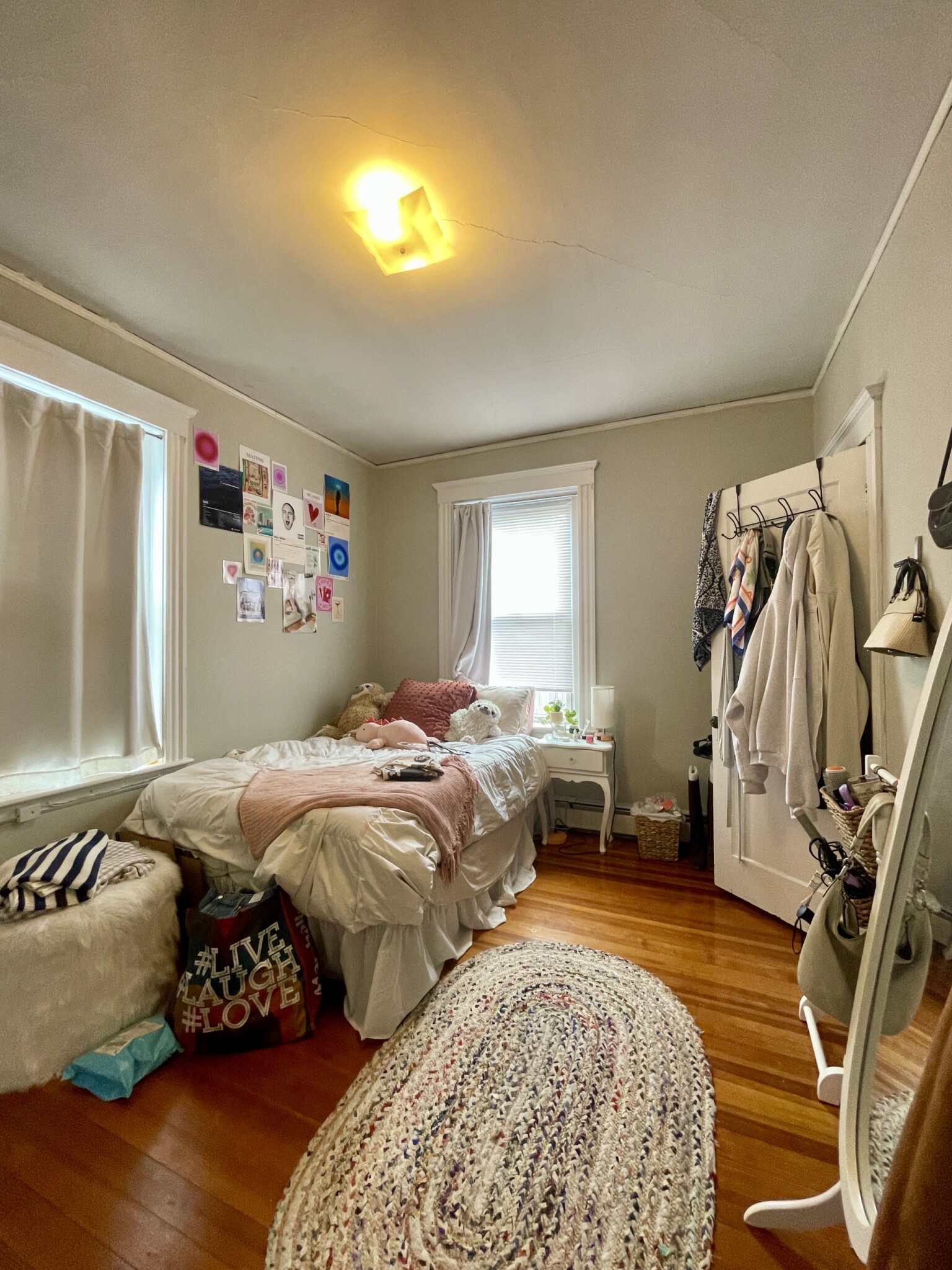 3 bed, 1 bath apartment for rent at 85 Browne St Unit 3, Coolidge Corner — photo 21 of 36