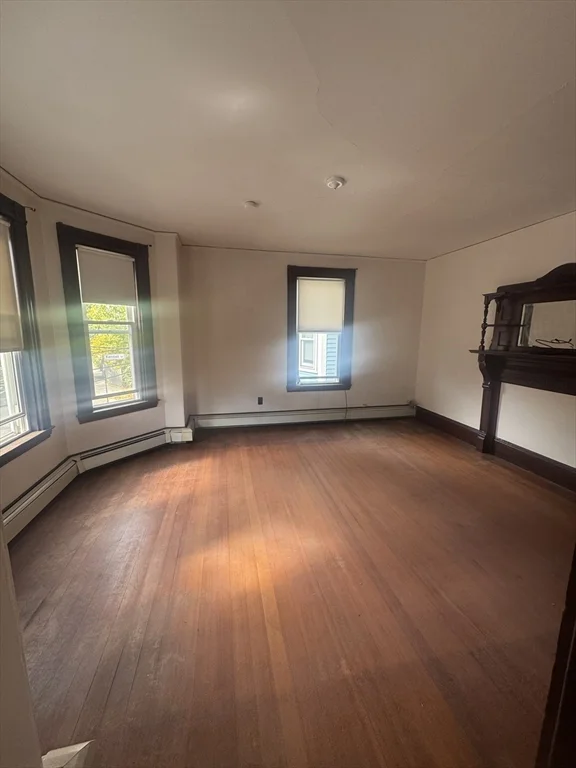 2 bed, 1 bath apartment for rent at 85 Chestnut St Unit 2, Brookline — photo 2 of 11