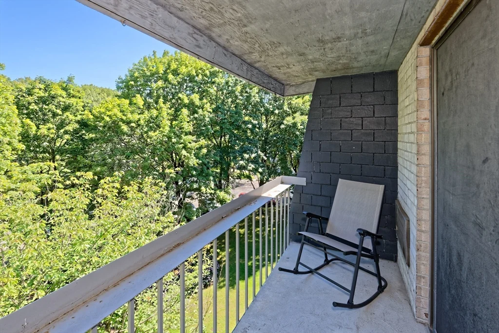 1 bed, 1 bath apartment for rent at 85 Commons Dr Unit 408, Shrewsbury — photo 19 of 29