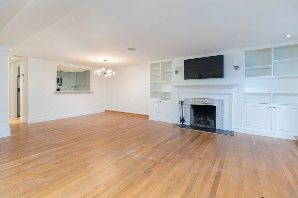 2 bed, 2.5 bath apartment for rent at 85 Dartmouth St Unit 1, South End — photo 4 of 19