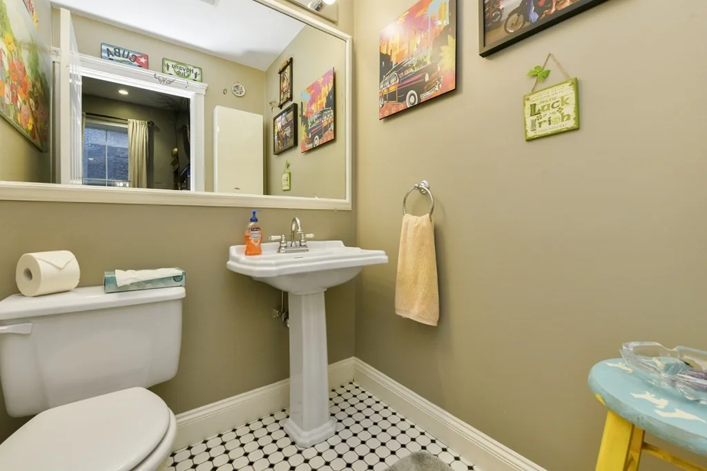 1 bed, 1 bath apartment for rent at 85 Dartmouth St Unit 2, South End — photo 10 of 13