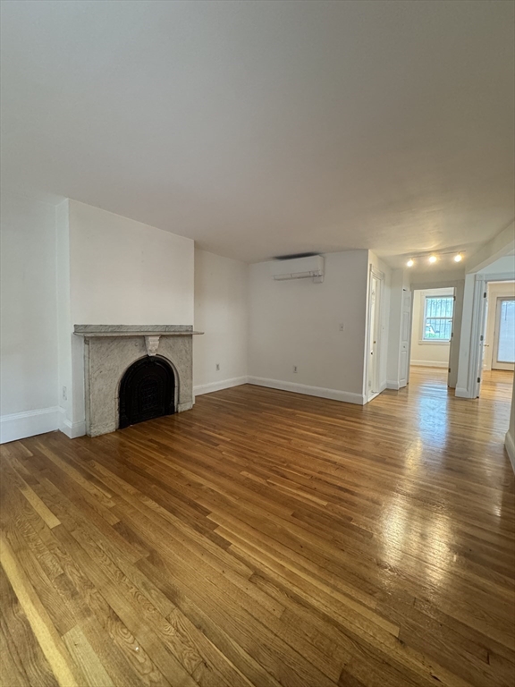 2 bed, 1 bath apartment for rent at 85 E Brookline St Unit 1, South End — photo 3 of 23