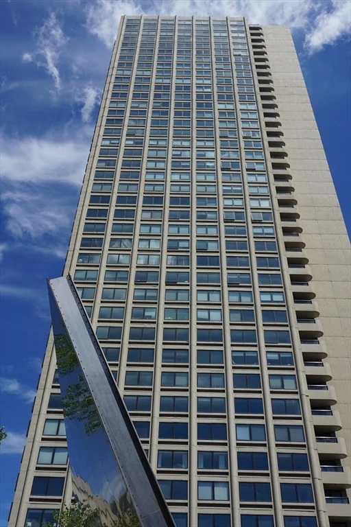 1 bed, 1 bath apartment for rent at 85 East India Row Unit 34D, Boston Downtown — photo 8 of 10