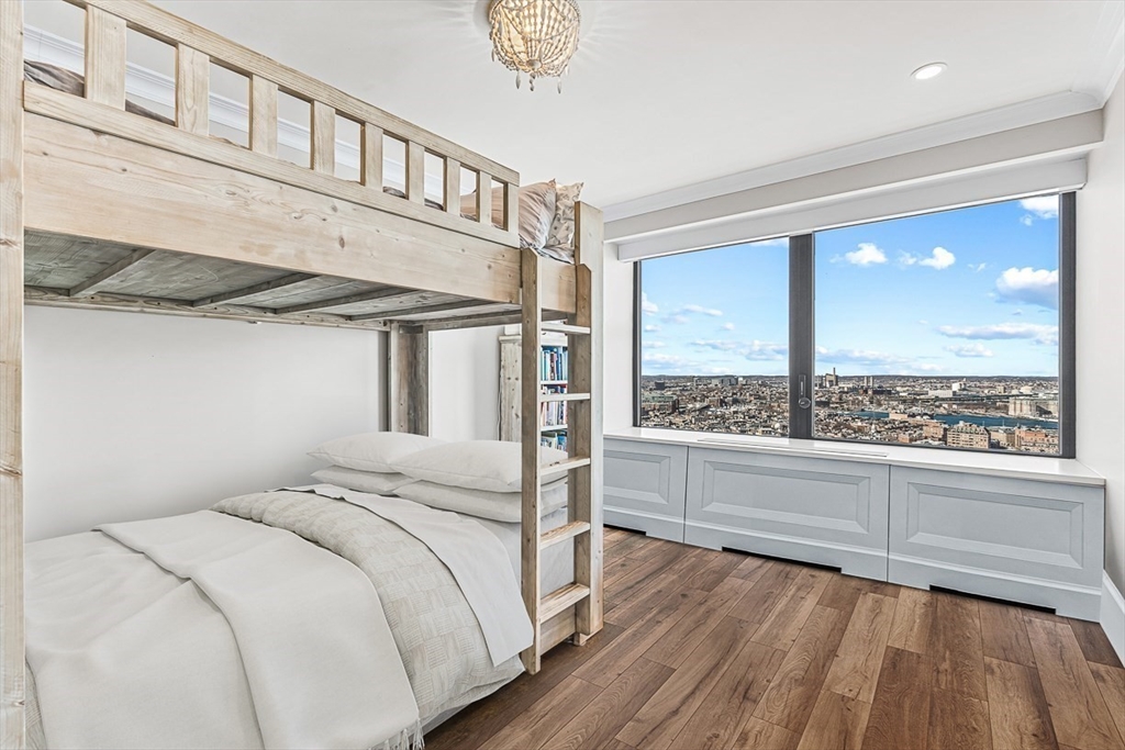 4 bed, 3 bath apartment for rent at 85 East India Row Unit 37ABC, Waterfront — photo 20 of 33