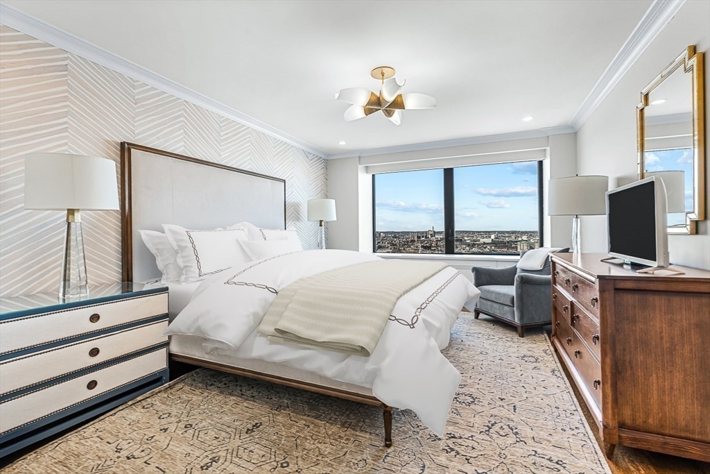 4 bed, 3 bath apartment for rent at 85 East India Row Unit 37ABC, Waterfront — photo 17 of 33