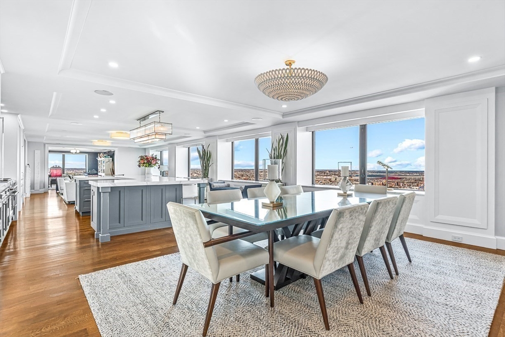 4 bed, 3 bath apartment for rent at 85 East India Row Unit 37ABC, Waterfront — photo 8 of 33