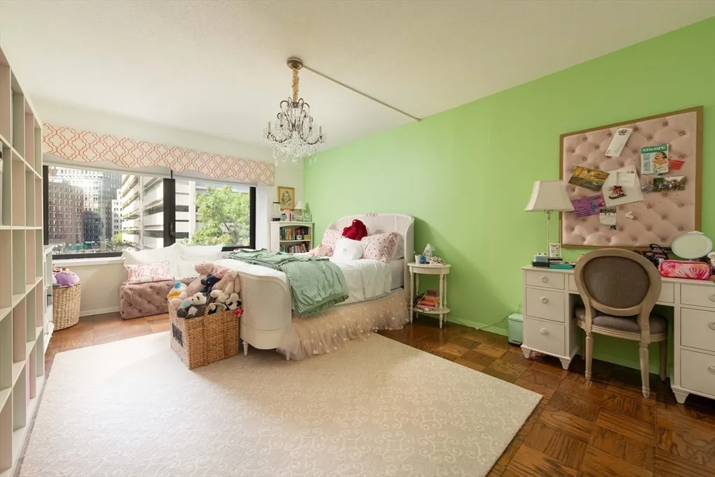 2 bed, 1 bath apartment for rent at 85 East India Row Unit 3G, Waterfront — photo 13 of 26