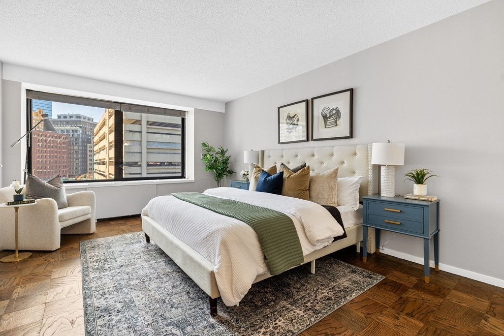 2 bed, 1 bath apartment for rent at 85 East India Row Unit 4G, Waterfront — photo 12 of 28