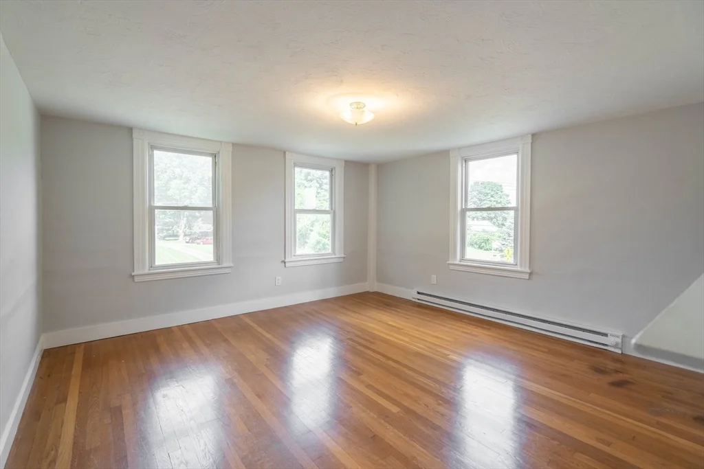 2 bed, 1 bath apartment for rent at 85 E Main Unit 2, West Brookfield — photo 14 of 26