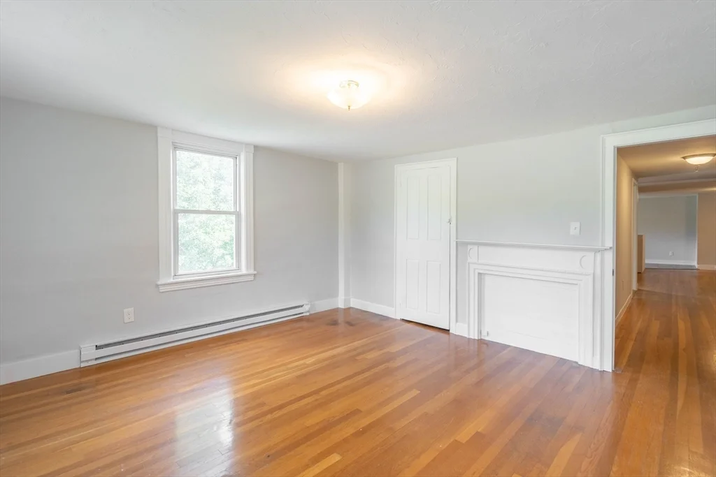 2 bed, 1 bath apartment for rent at 85 E Main Unit 2, West Brookfield — photo 15 of 26