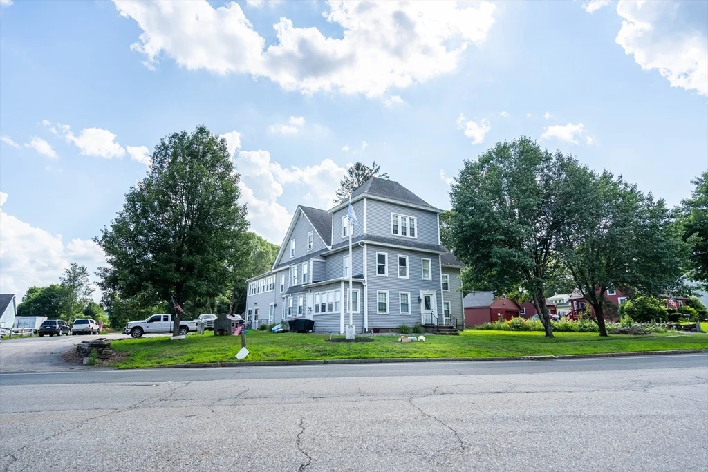 2 bed, 1 bath apartment for rent at 85 E Main Unit 2, West Brookfield — photo 1 of 26
