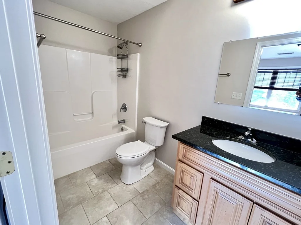 2 bed, 2 bath apartment for rent at 85 E Mountain St Unit 0, Worcester — photo 12 of 17