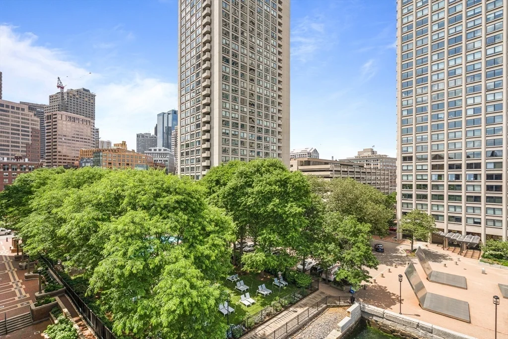 1 bed, 1 bath apartment for rent at 85 East India Row Unit 10H, Boston Downtown — photo 17 of 19