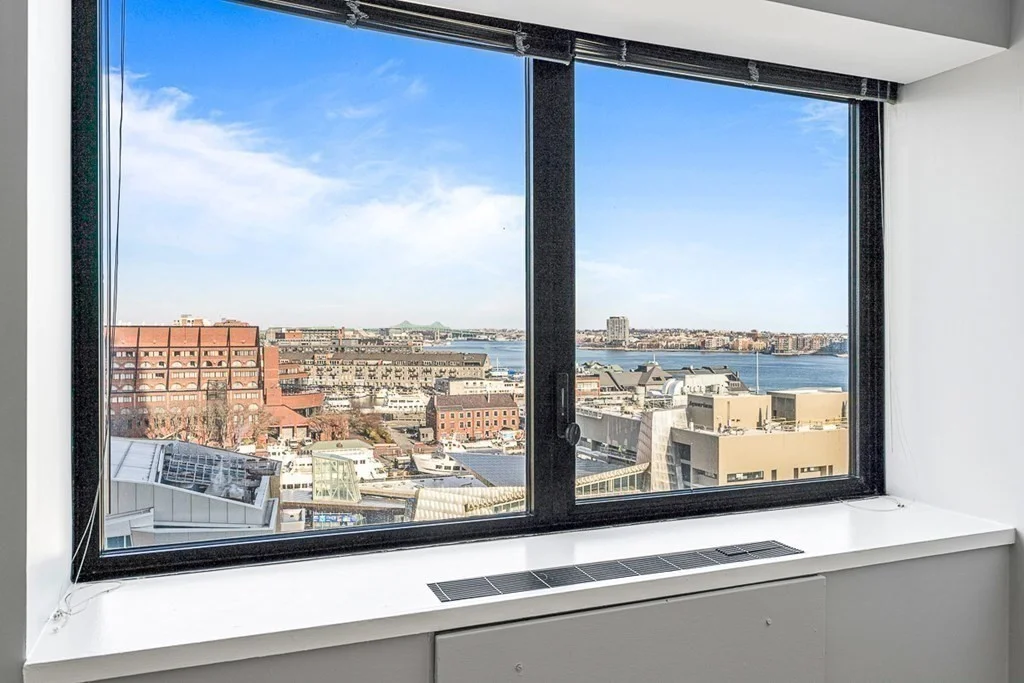 1 bed, 1 bath apartment for rent at 85 East India Row Unit 10H, Boston Downtown — photo 4 of 19