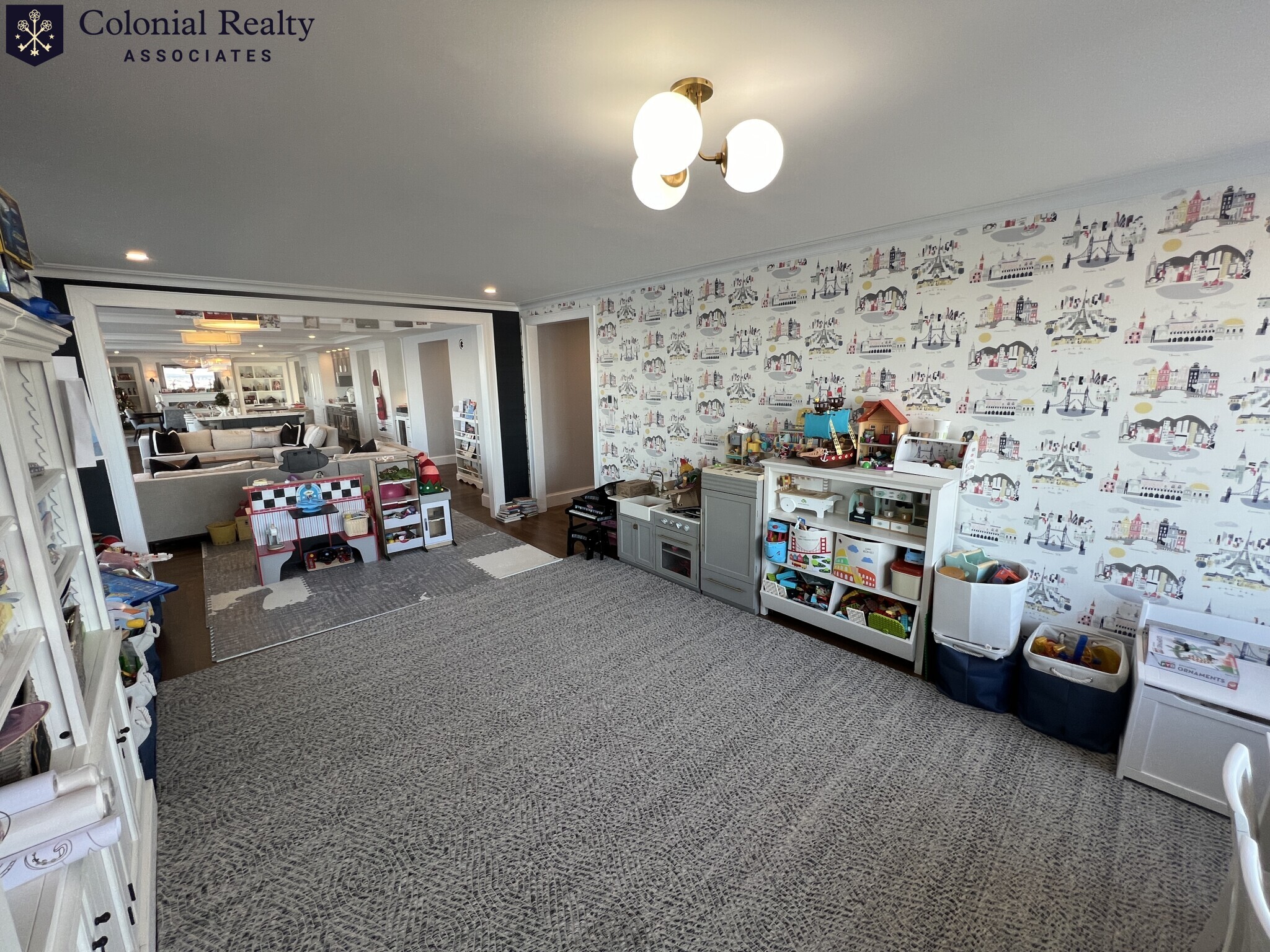 4 bed, 3.5 bath apartment for rent at 85 East India Row Unit 18C, Waterfront — photo 26 of 50