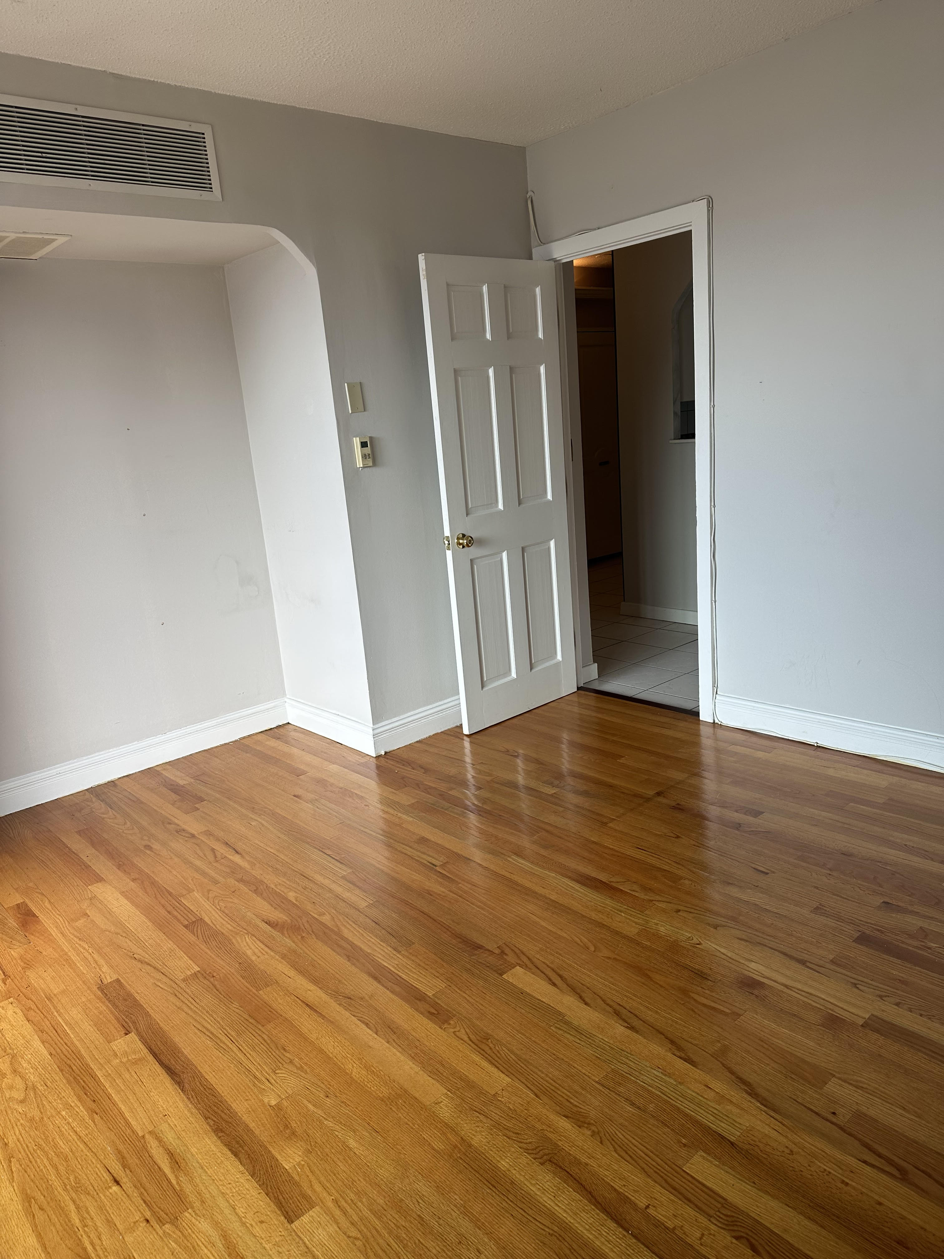 2 bed, 1.5 bath apartment for rent at 85 East India Row Unit 18G, Boston Downtown — photo 2 of 14