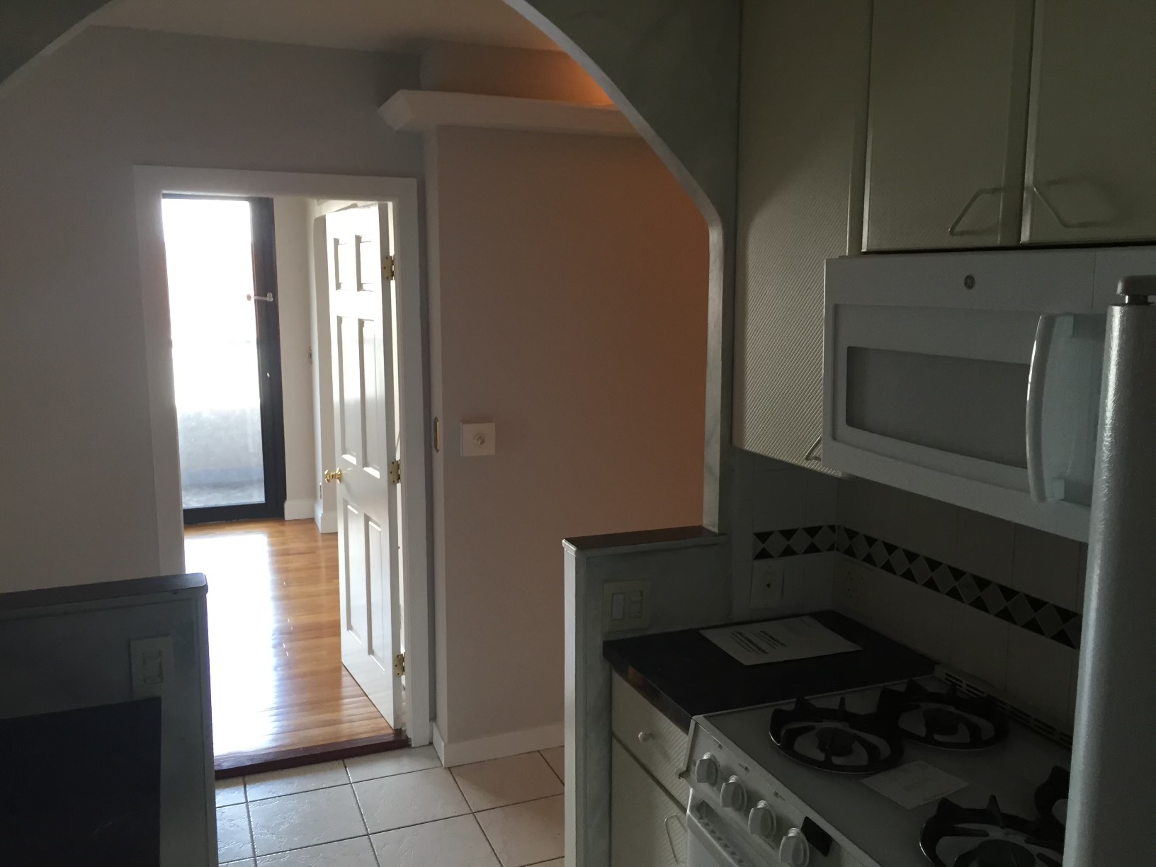2 bed, 1.5 bath apartment for rent at 85 East India Row Unit 18G, Boston Downtown — photo 14 of 14