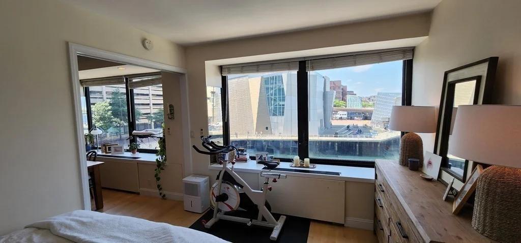 1 bed, 1 bath apartment for rent at 85 East India Row Unit 2A, Waterfront — photo 4 of 9