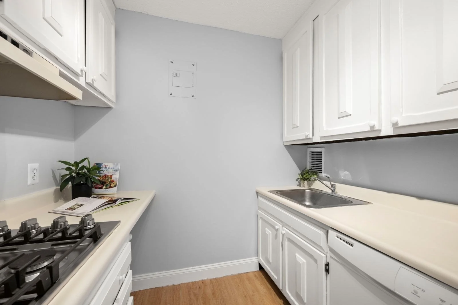 1 bed, 1 bath apartment for rent at 85 East India Row Unit 30E, Boston Downtown — photo 8 of 14