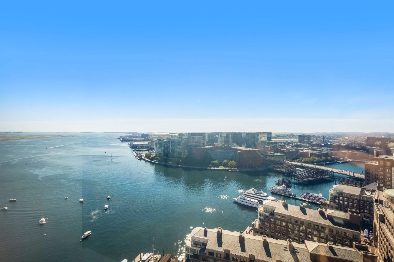 1 bed, 1 bath apartment for rent at 85 East India Row Unit 30E, Boston Downtown — photo 3 of 14