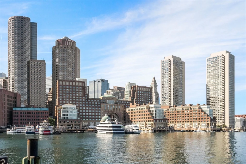 4 bed, 3 bath apartment for rent at 85 East India Row Unit 31 E/F, Waterfront — photo 27 of 28