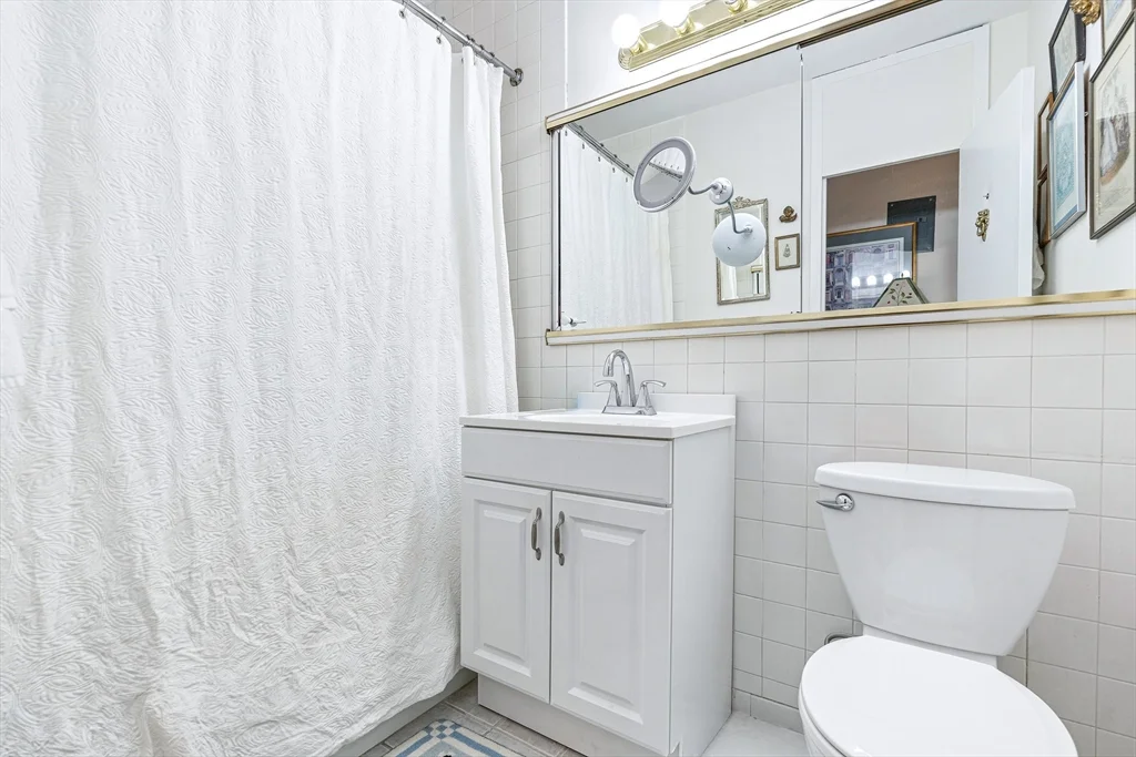 1 bed, 1 bath apartment for rent at 85 East India Row Unit 36C, Boston Downtown — photo 7 of 12