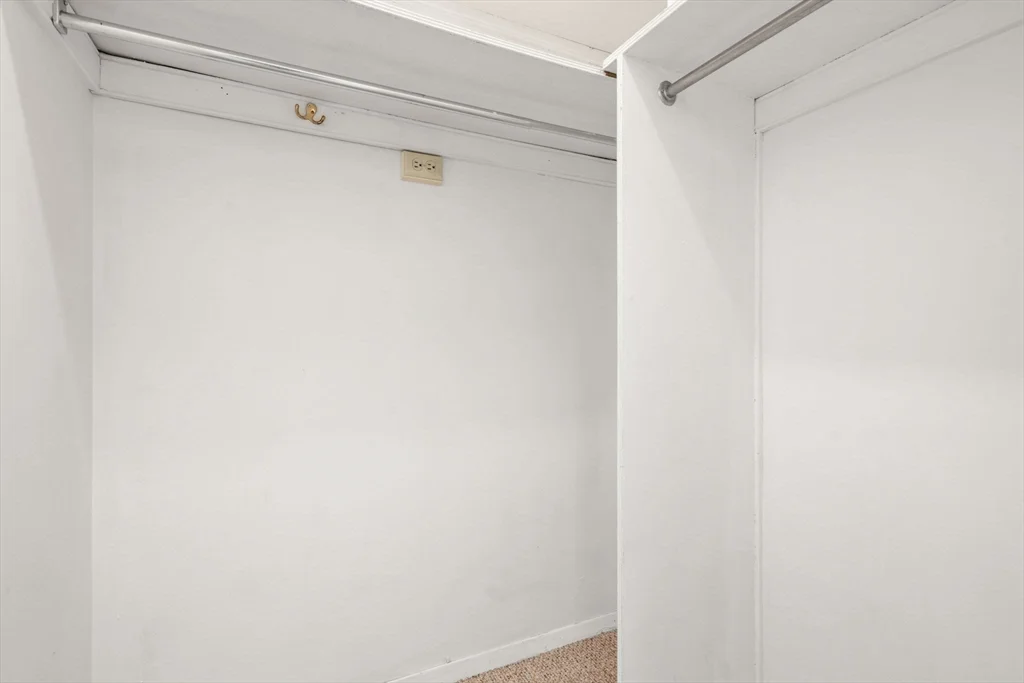 1 bed, 1 bath apartment for rent at 85 East India Unit 11A, Waterfront — photo 15 of 19