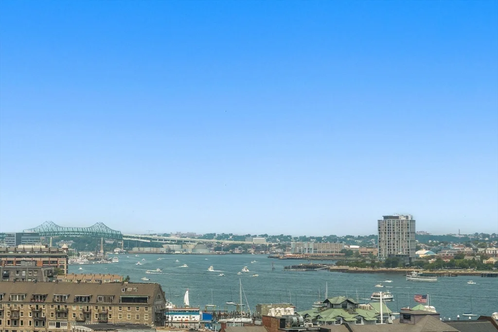 1 bed, 1 bath apartment for rent at 85 East India Unit 11A, Waterfront — photo 12 of 19