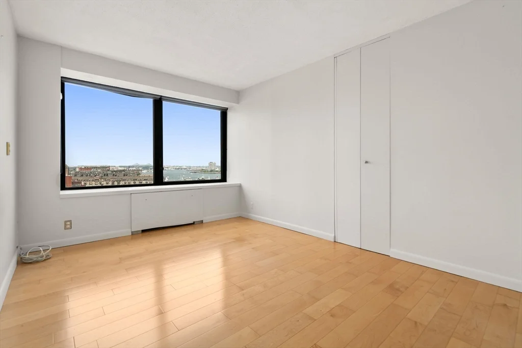 1 bed, 1 bath apartment for rent at 85 East India Unit 11A, Waterfront — photo 11 of 19