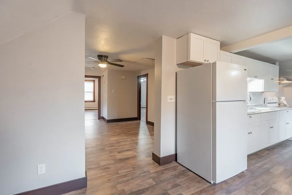 3 bed, 1 bath apartment for rent at 85 E Main Unit 3, West Brookfield — photo 17 of 25