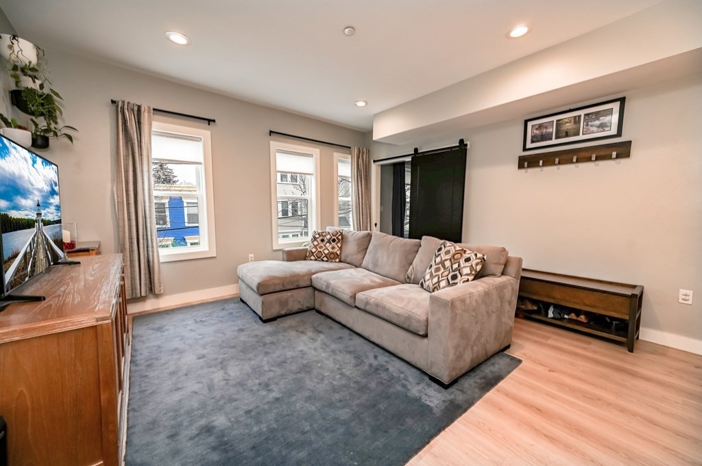 2 bed, 2 bath apartment for rent at 85 Everett St Unit 2, East Boston — photo 2 of 21