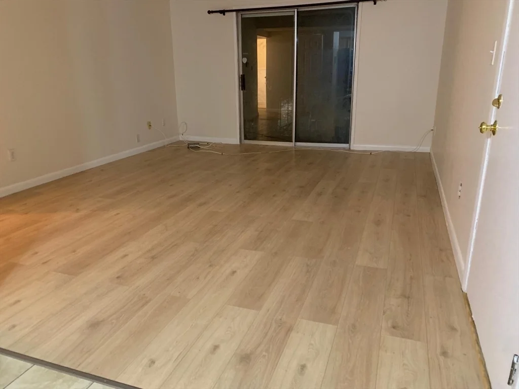 2 bed, 1 bath apartment for rent at 85 Ford St Unit E, Methuen — photo 4 of 9