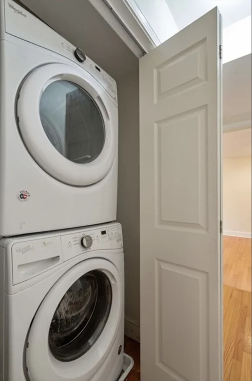 3 bed, 2 bath apartment for rent at 85 Fort Ave Unit 1, Roxbury — photo 12 of 20