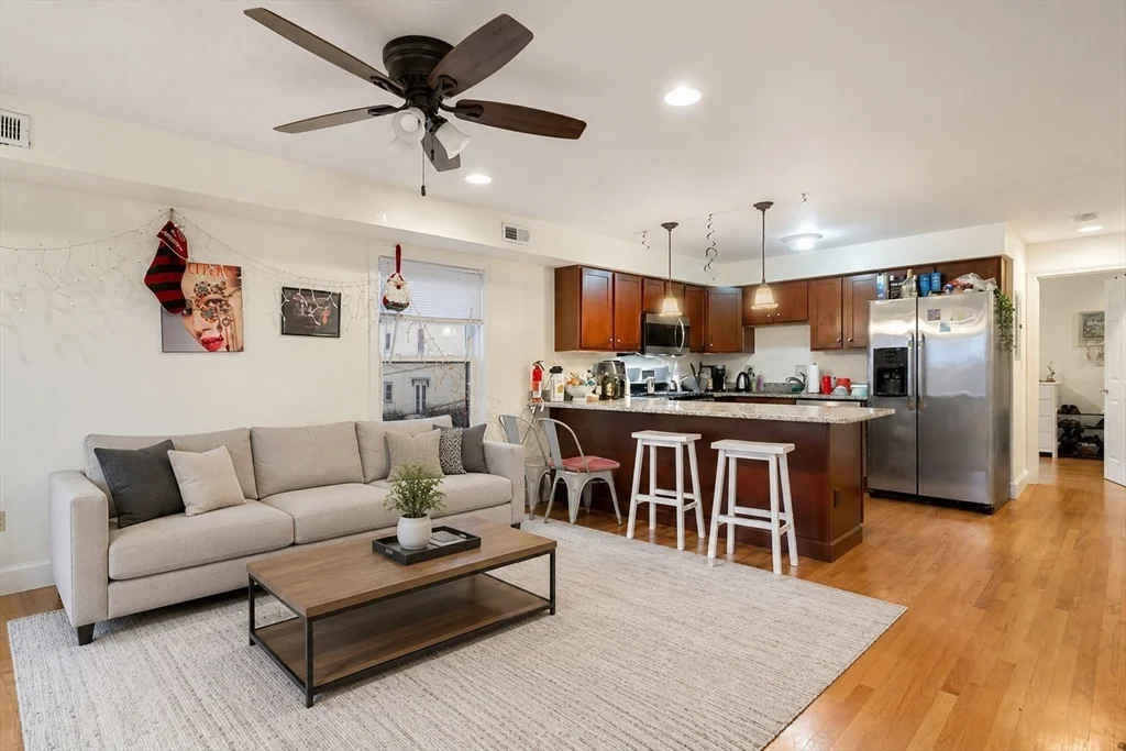 3 bed, 3 bath apartment for rent at 85 Fort Ave Unit 2, Roxbury — photo 1 of 18