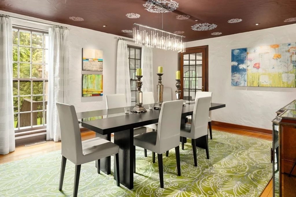 5 bed, 4+ bath apartment for rent at 85 Gate House Rd, Chestnut Hill — photo 6 of 12